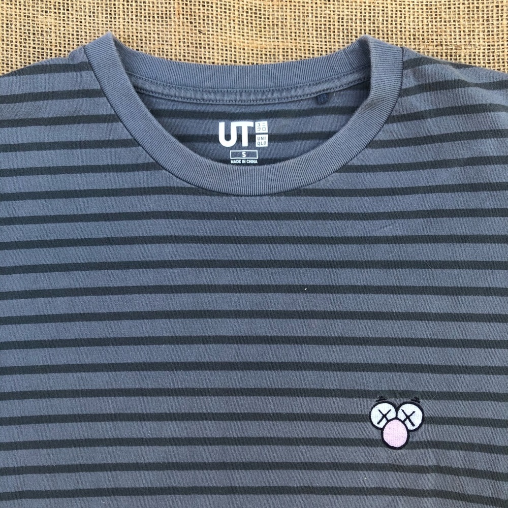 Uniqlo shirt